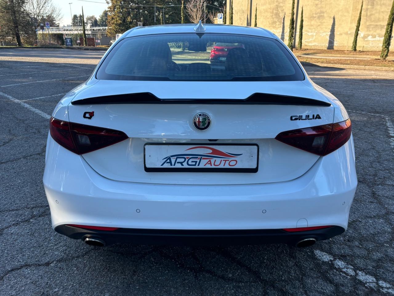 Alfa Romeo Giulia VELOCE Q4 206KW