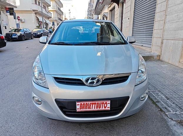 HYUNDAI i20 1.2 Benzina 5 porte - 2012