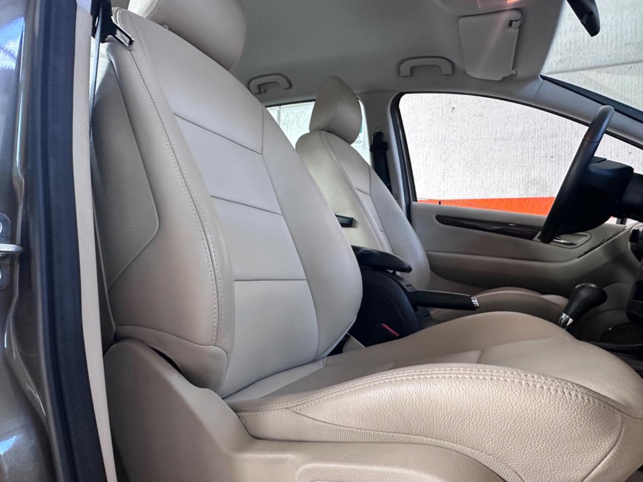 Mercedes-benz A 160 BlueEFFICIENCY Elegance