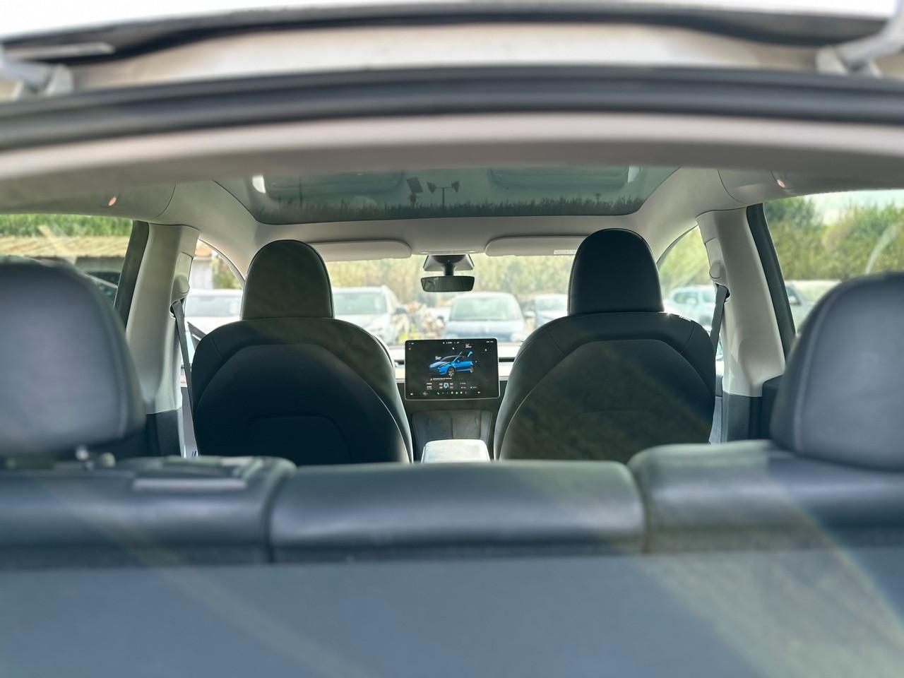 TESLA Model Y 2021 - Model Y Single Motor rwd