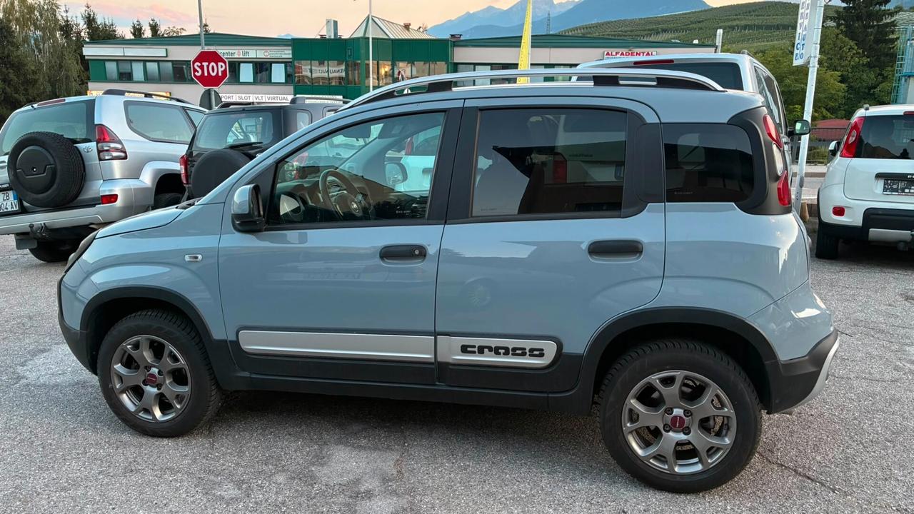 FIAT PANDA CROSS 4x4 0.9TWINAIR