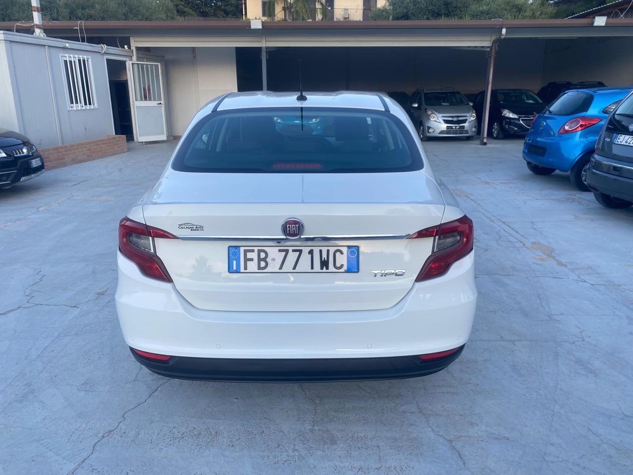 Fiat Tipo 1.6 Mjt 4 porte Lounge
