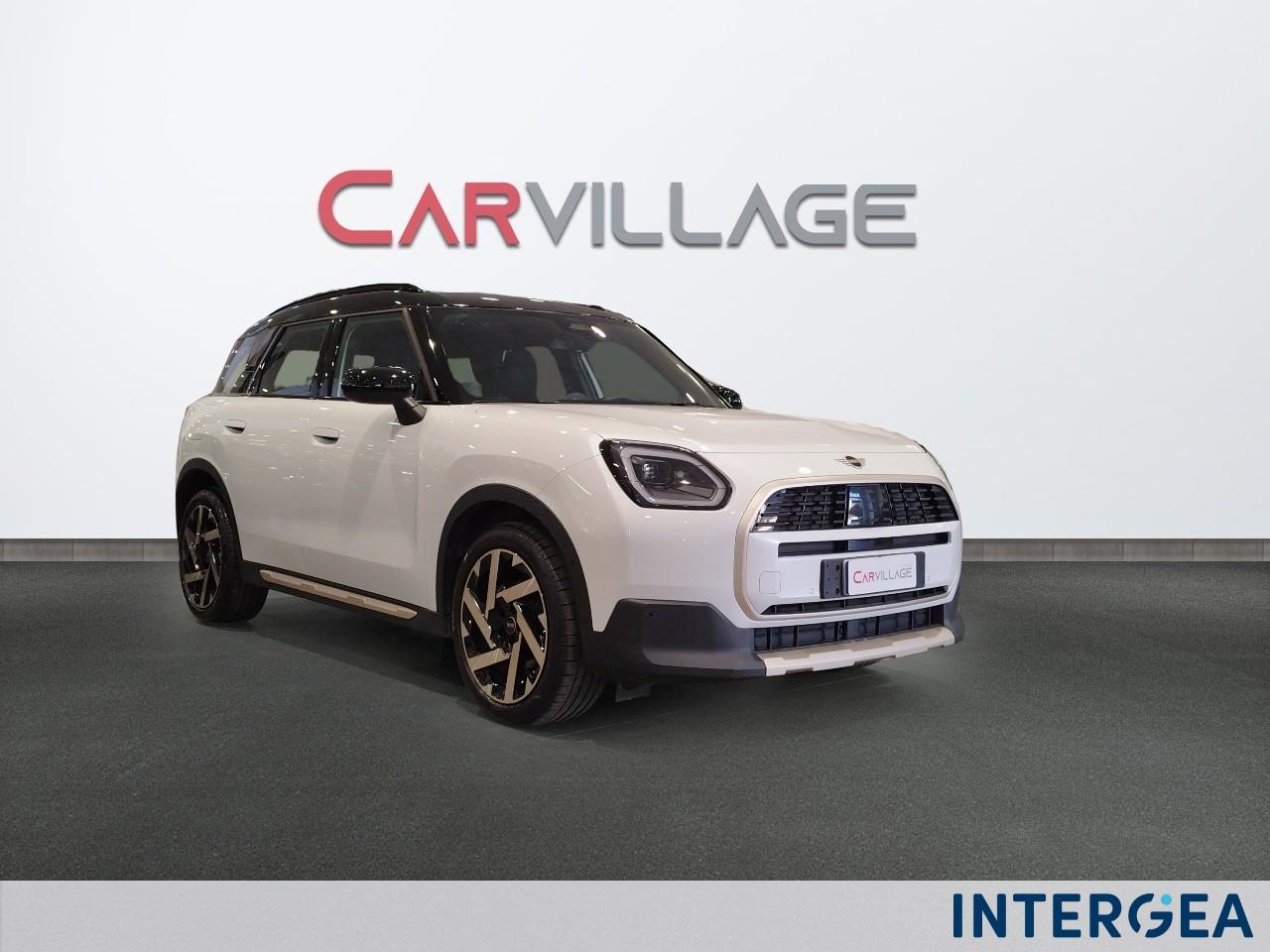 MINI Mini Countryman 2.0 48V D Favoured auto