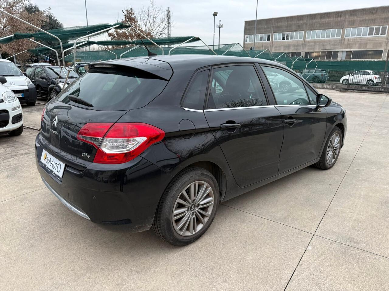 Citroen C4 1.6 vti 120 CV 5P