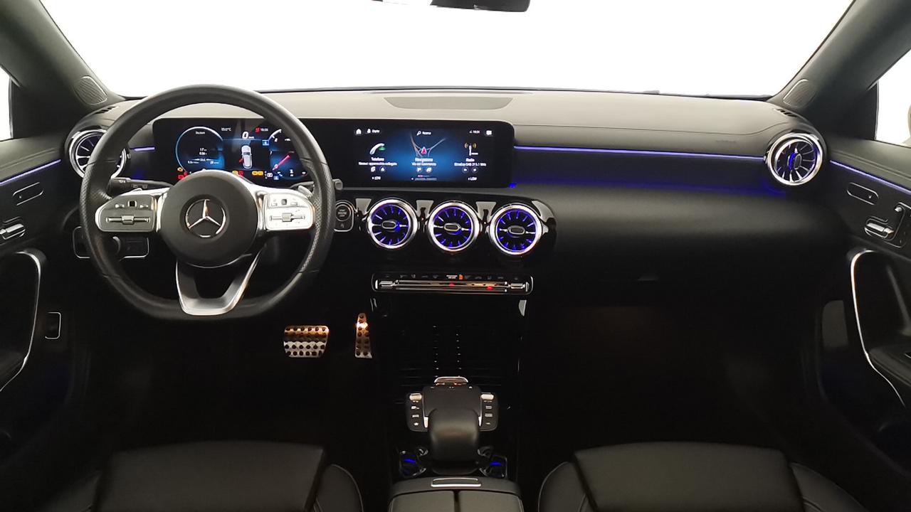 Mercedes-Benz CLA Sh.Brake - X118 - CLA Shooting Brake 200 d Premium auto