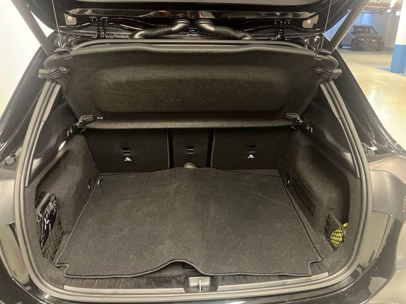 Mercedes-Benz EQA 250+ AMG Line Advanced
