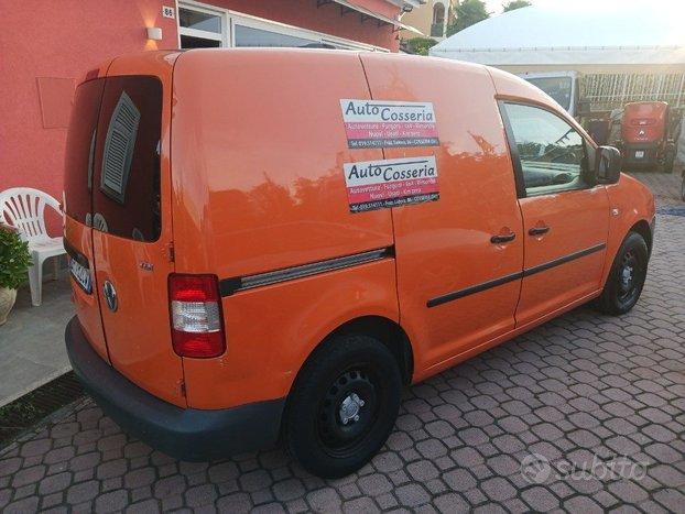 VOLKSWAGEN Caddy 1.9 TDI cambio DSG