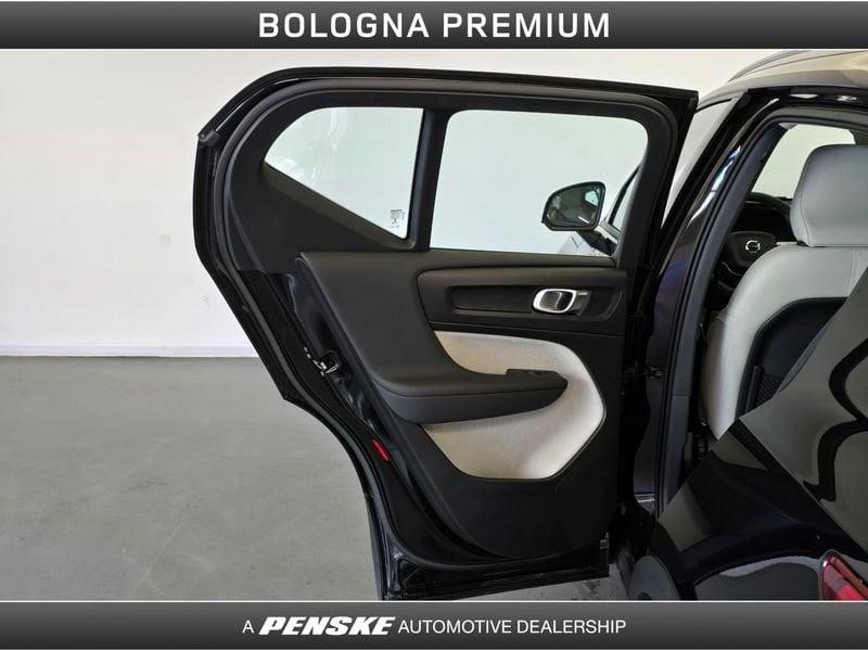 Volvo XC40 XC40 B3 automatico Core
