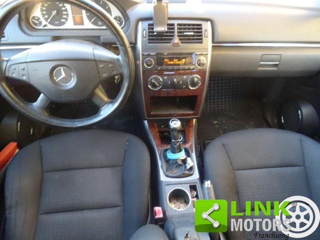 MERCEDES-BENZ B 200 Turbo Sport