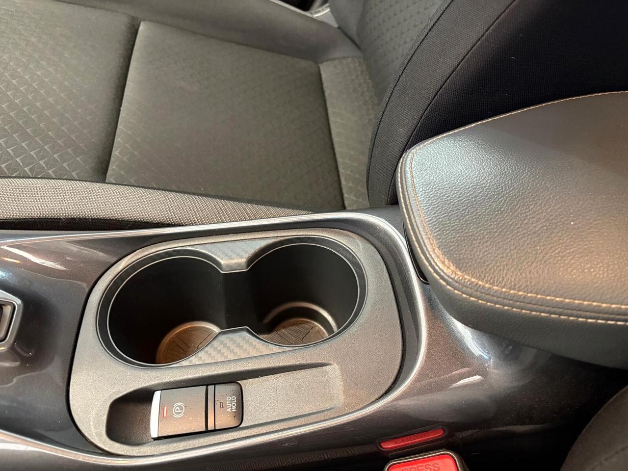 Nissan Juke 1.0 DIG-T 114 CV N-Connecta