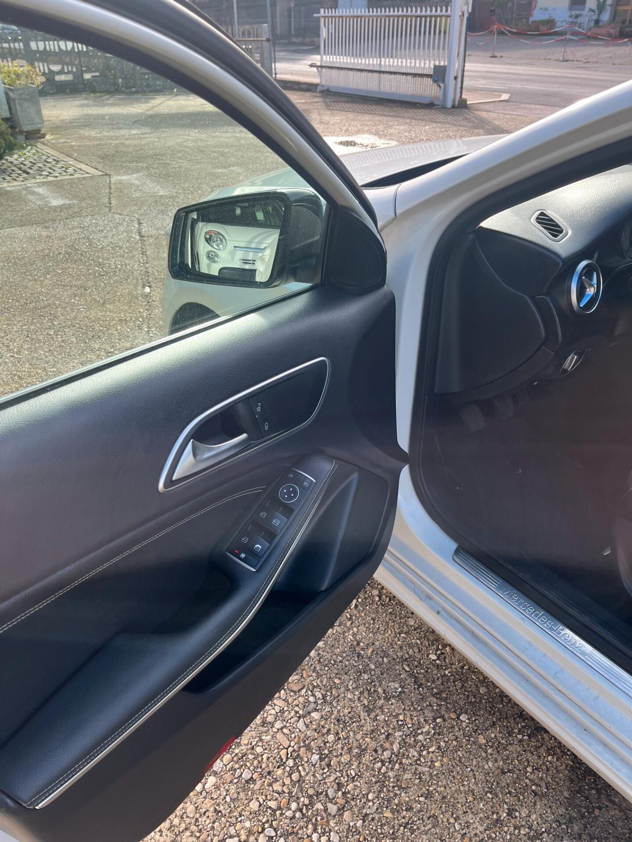 Mercedes-benz A 180 A 180 d Executive