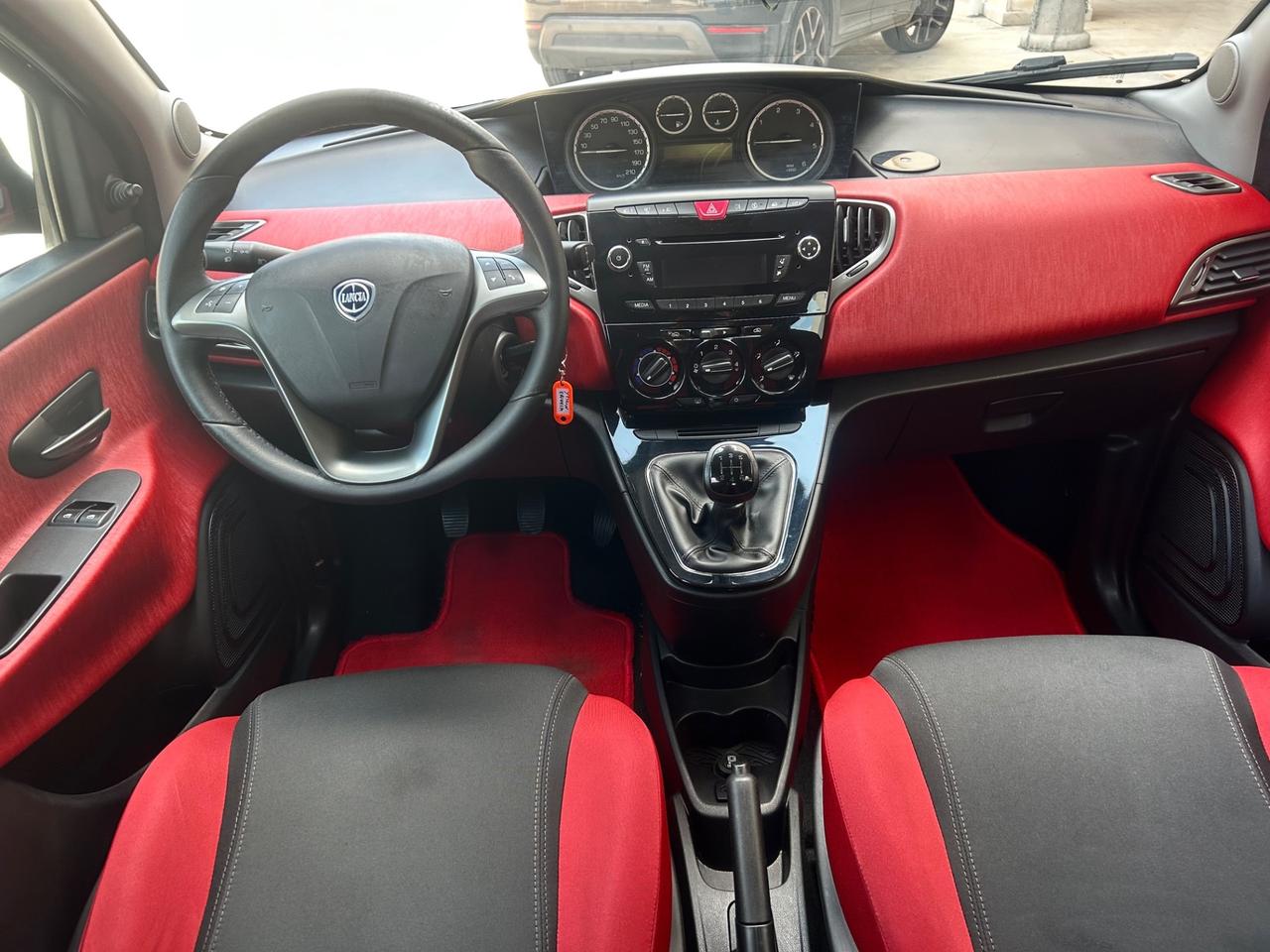 Lancia Ypsilon 1.3 MJT 16V 95 CV 5 porte S&S Platinum