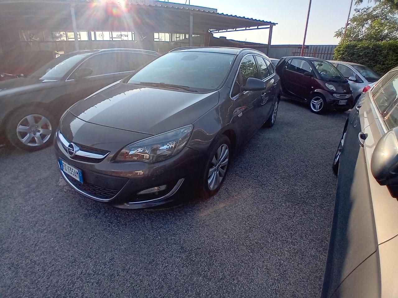Opel Astra 1.4 Turbo 140CV Sports Tourer GPL 2016