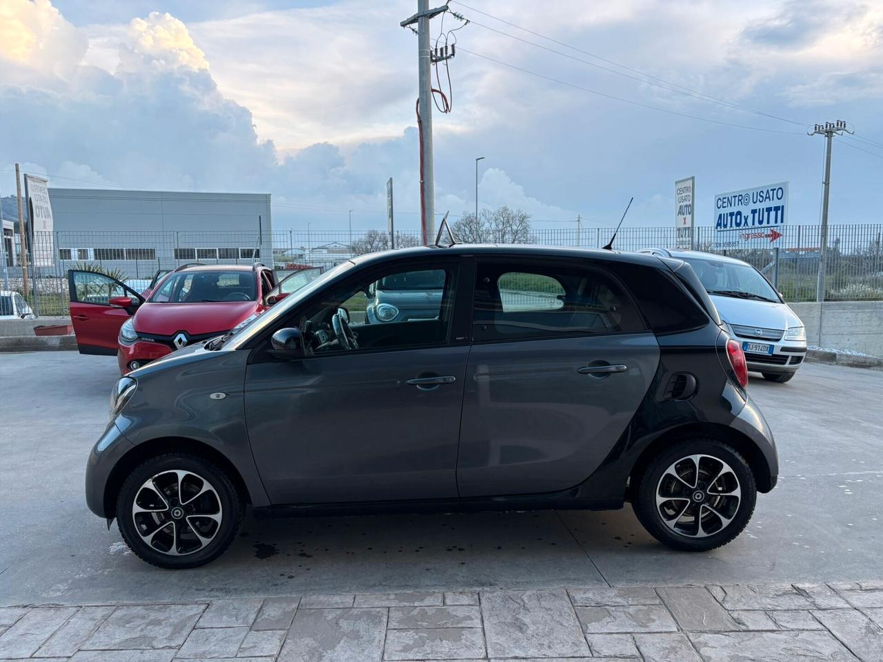 Smart ForFour 70 1.0 Prime