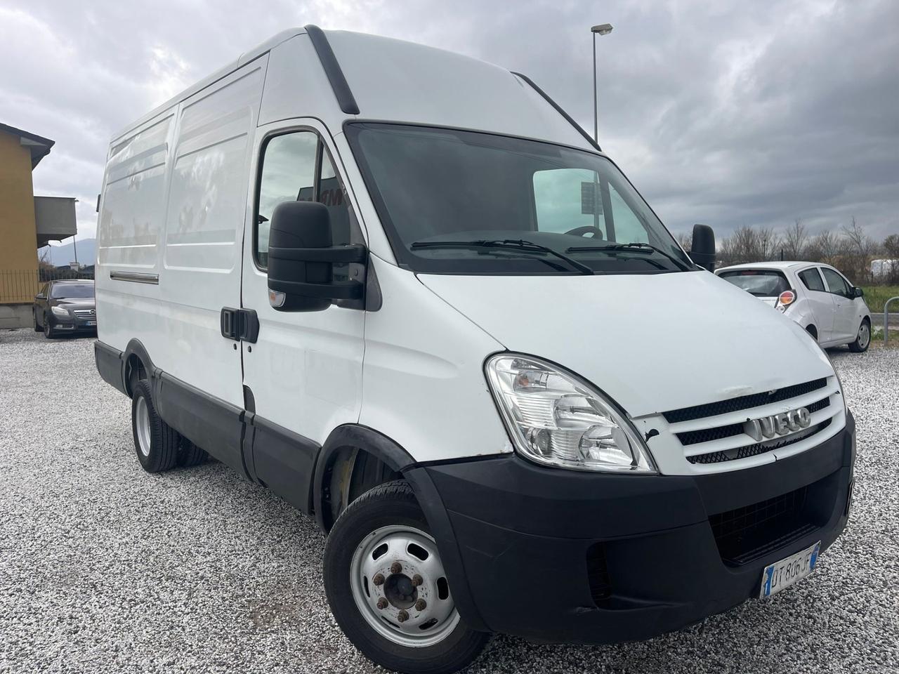 IVECO DAILY 2.3 “ Doppia Gomma “