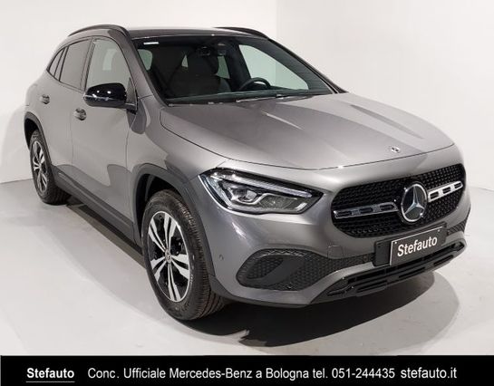 MERCEDES-BENZ GLA 250 e Plug-in hybrid Automatic Sport Plus