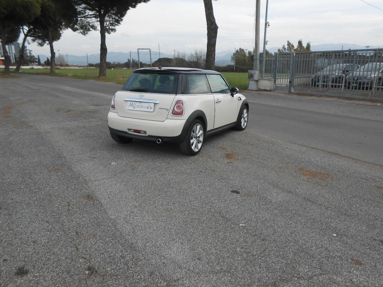 Mini Mini 1.6 16V Cooper D