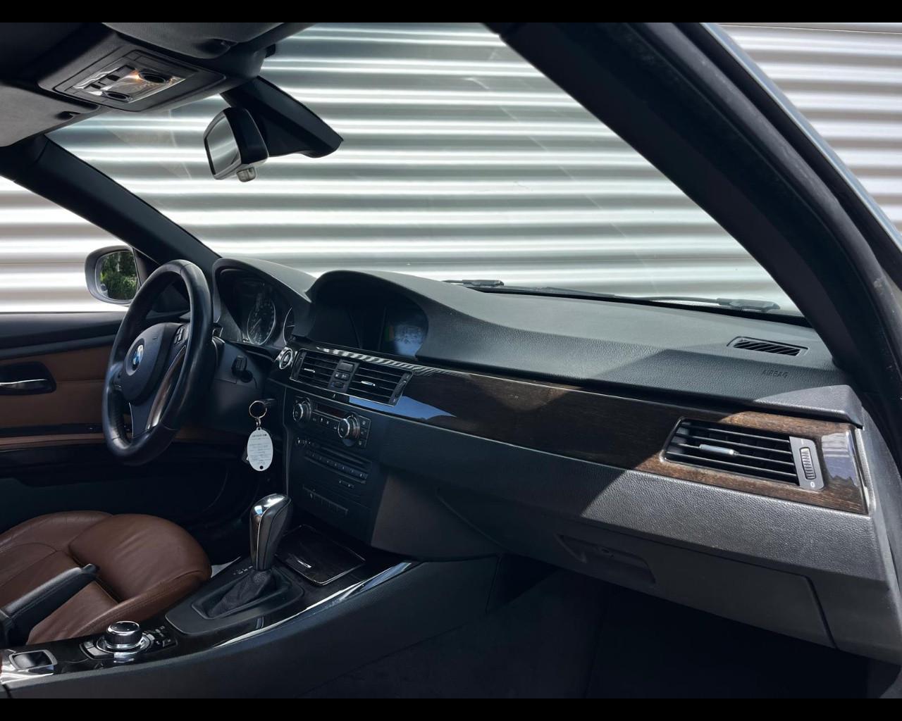 BMW 320D CABRIO ATTIVA 184CV