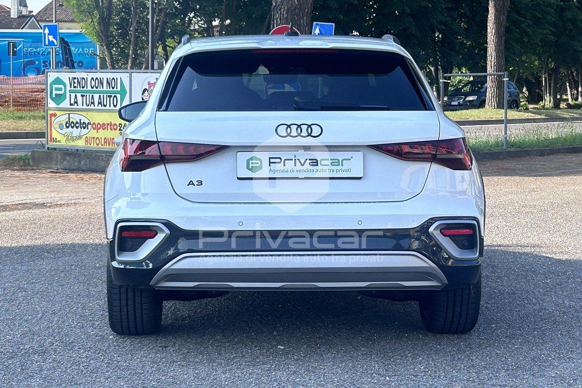 AUDI A3 allstreet 35 TDI S tronic Identity Contrast