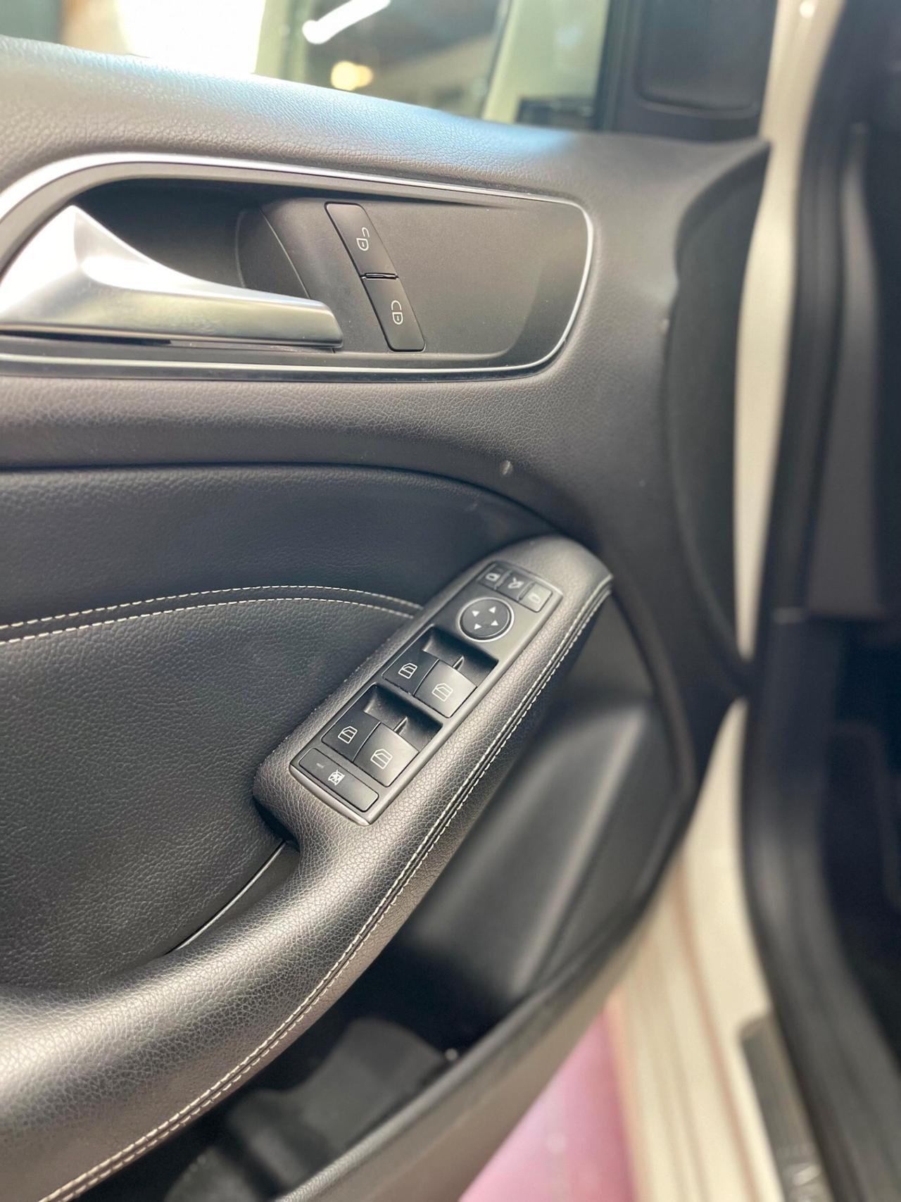 Mercedes-benz B 180 CDI Automatic Premium