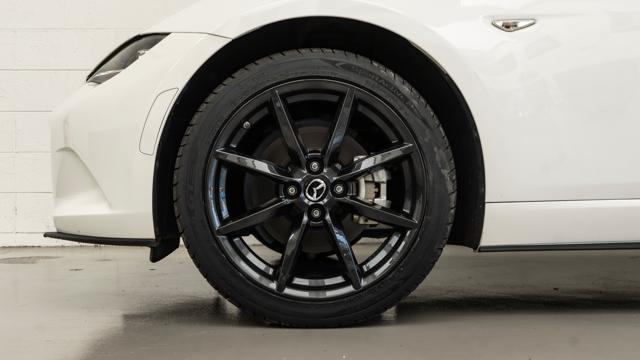 MAZDA MX-5 2.0L Skyactiv-G Kazari