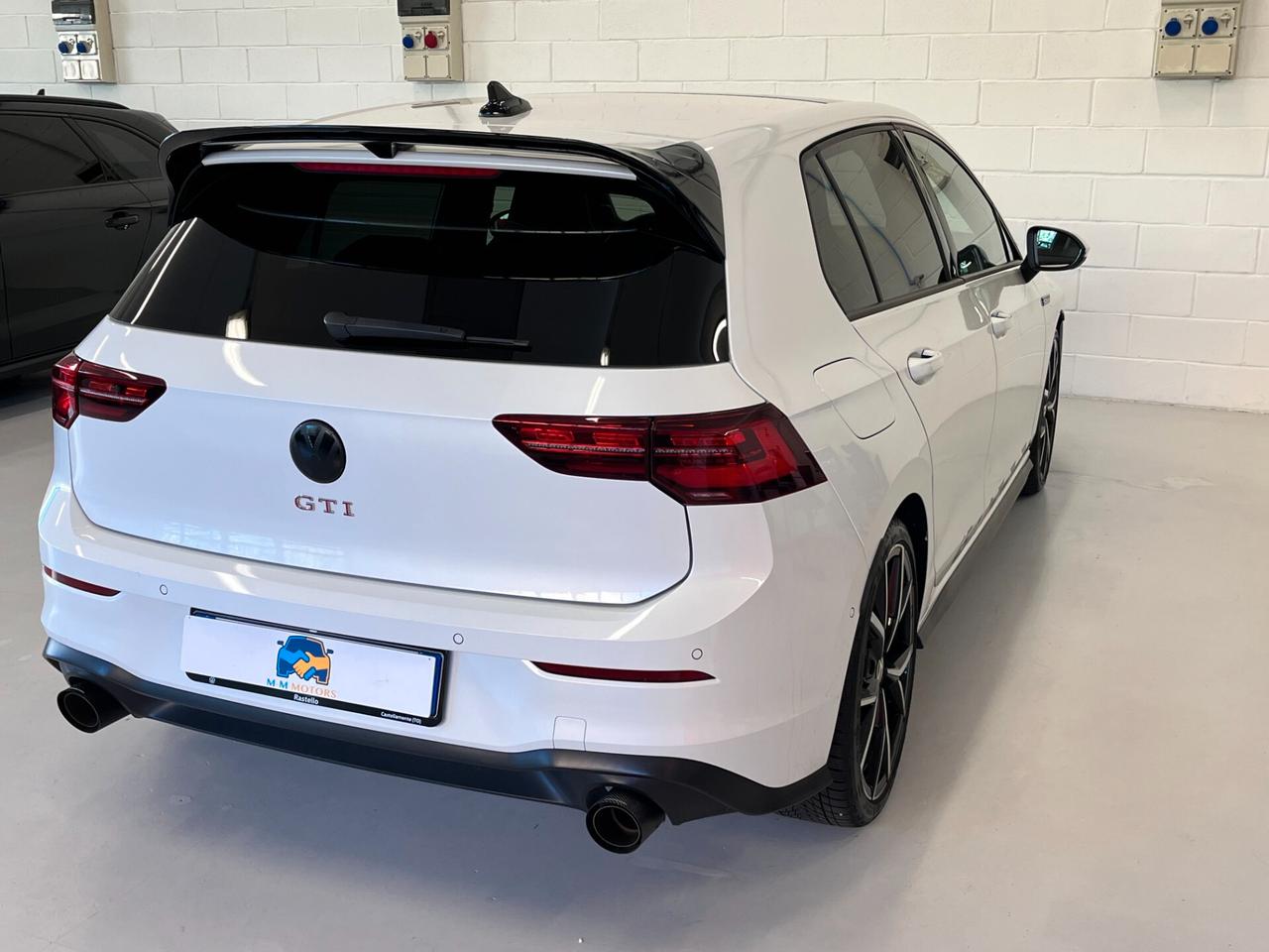 Volkswagen Golf 2.0 GTI TSI 245CV DSG