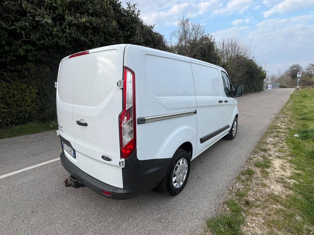 Ford Transit Custom 2.2 tdci annon2016 gancio t