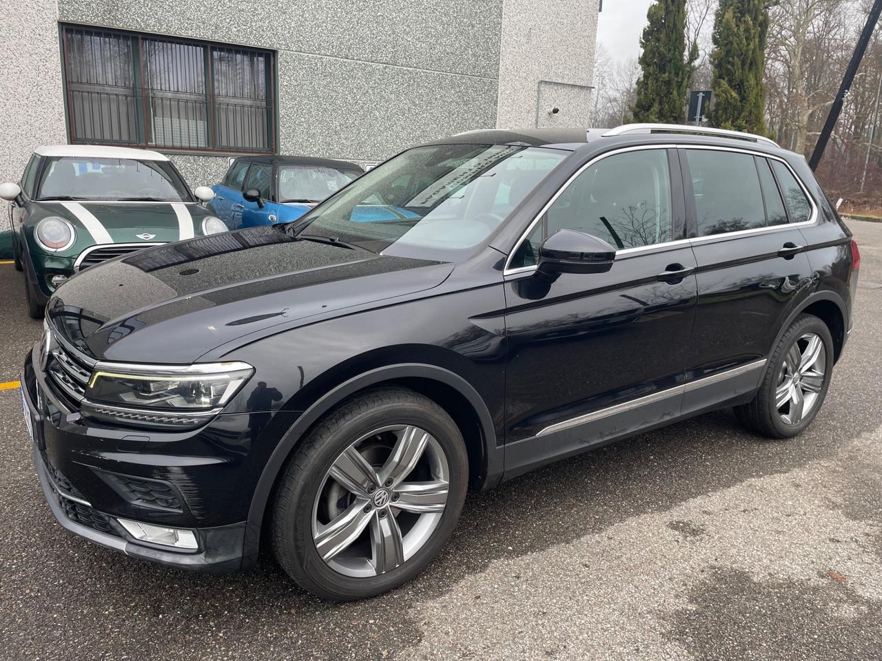 Volkswagen Tiguan 2.0 TDI 4 Motion*Automatik*Navi*Cerchi*