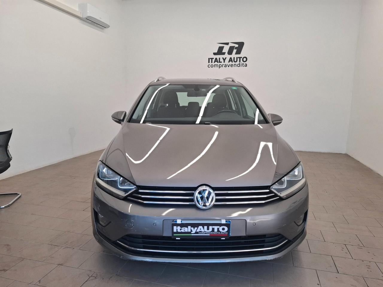 Volkswagen Golf Variant Sportsvan 1.6 TDI 110 CV DSG Executive BlueMotion Tech.