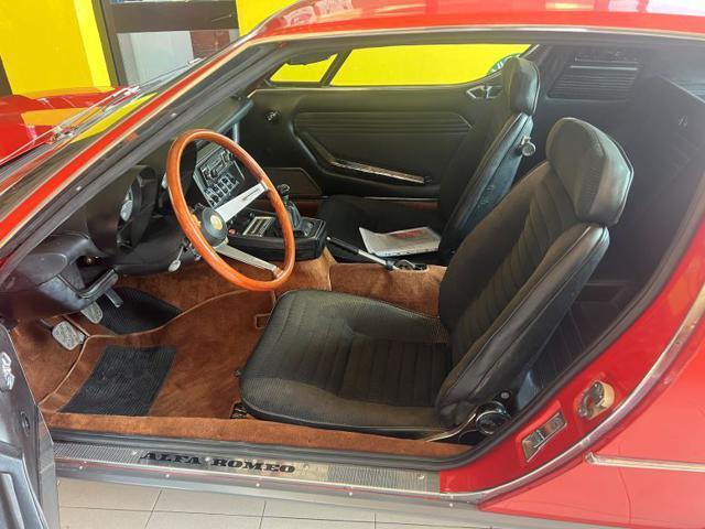 ALFA ROMEO Montreal 2500 V8