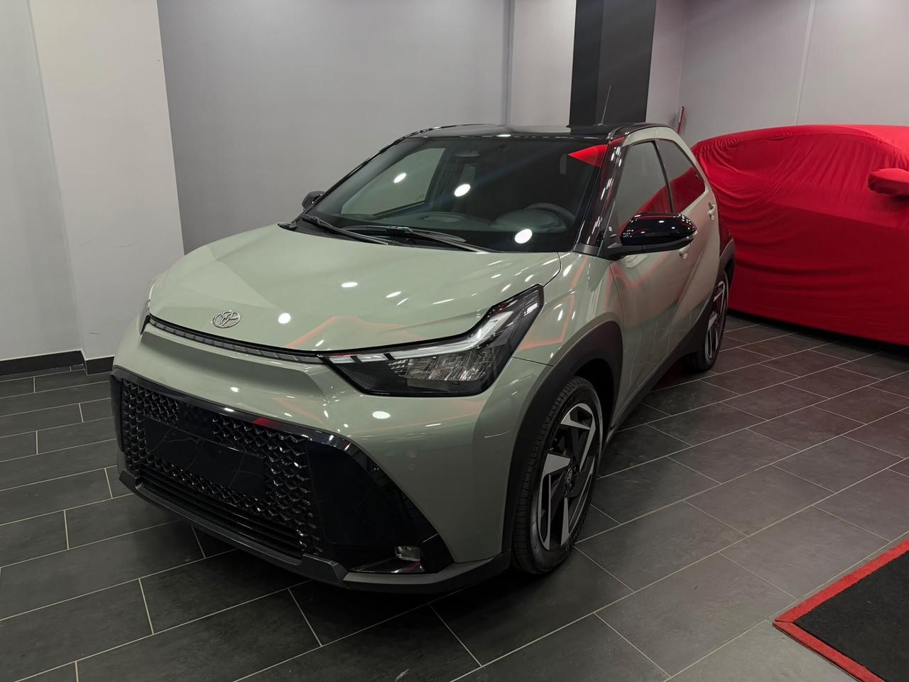 Toyota Aygo X 1.5 Hybrid 115 CV 5 porte Premium
