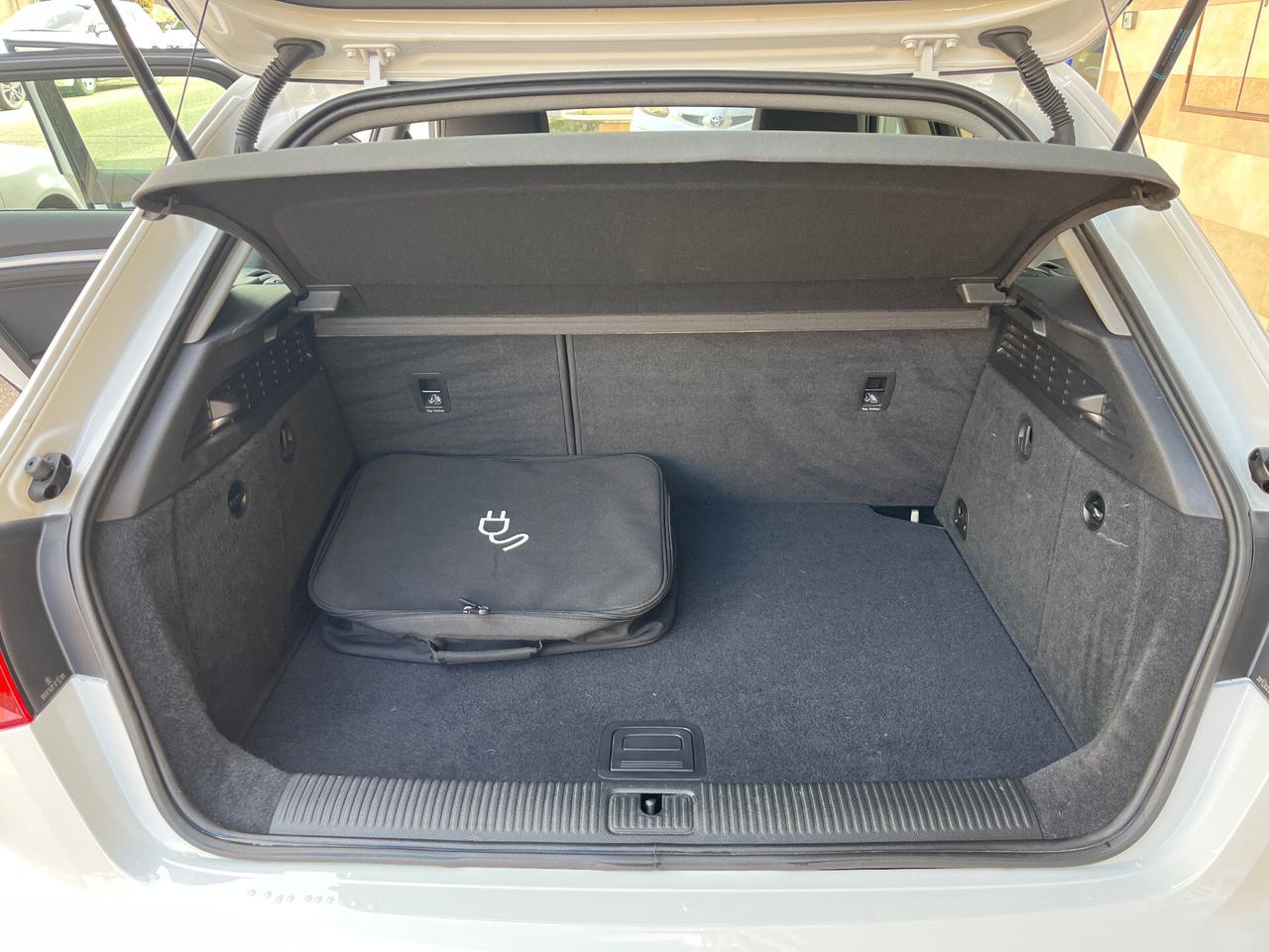 Audi A3 SPB 40 e-tron S tronic Admired