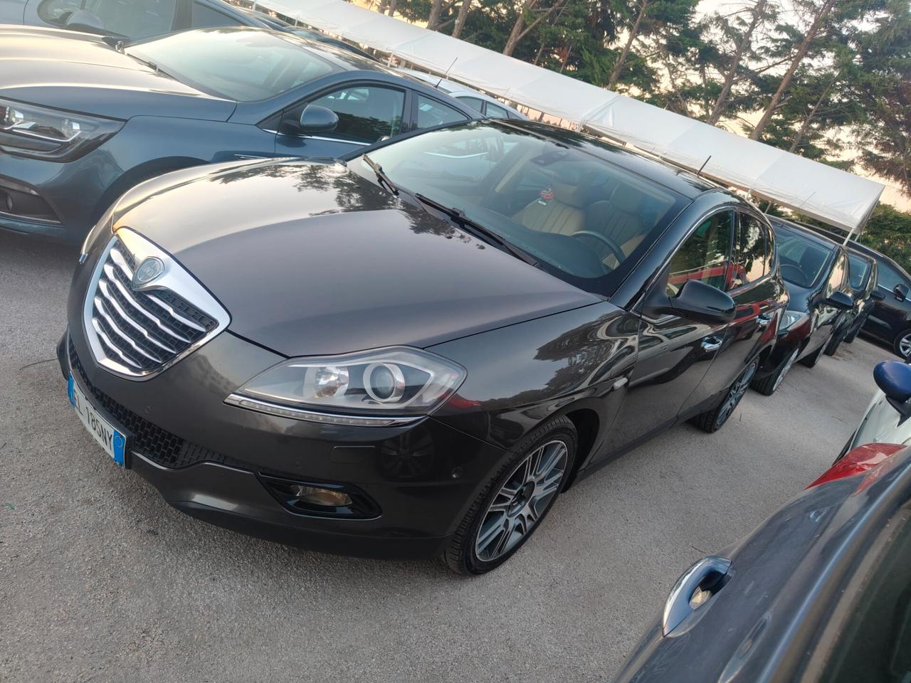 Lancia Delta 1.6 MJT DPF Selectronic Platinum