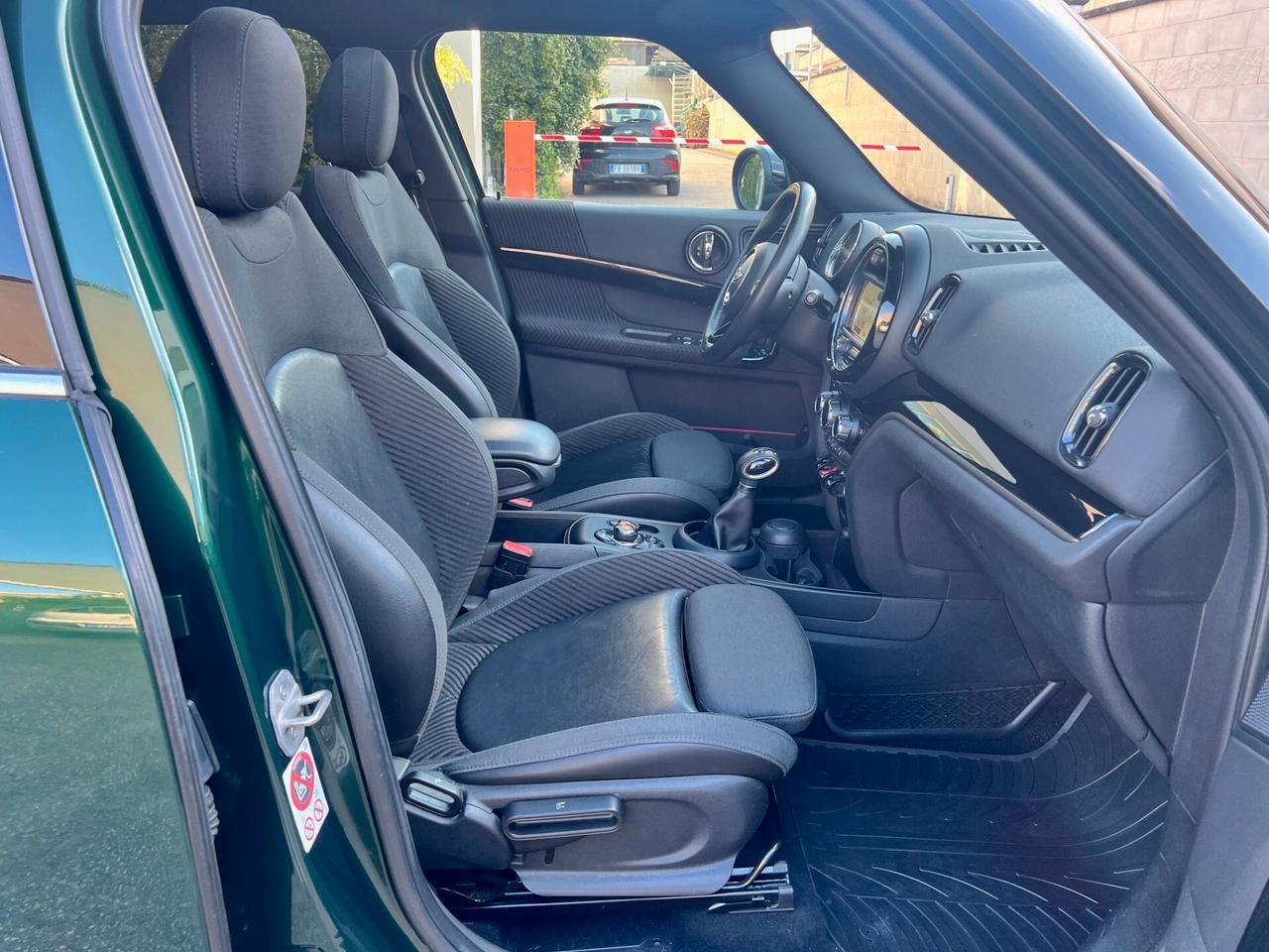 Mini Cooper SD Countryman Cooper SD Hype AUTOM TETTO/PELLE/LED/18; PERF.