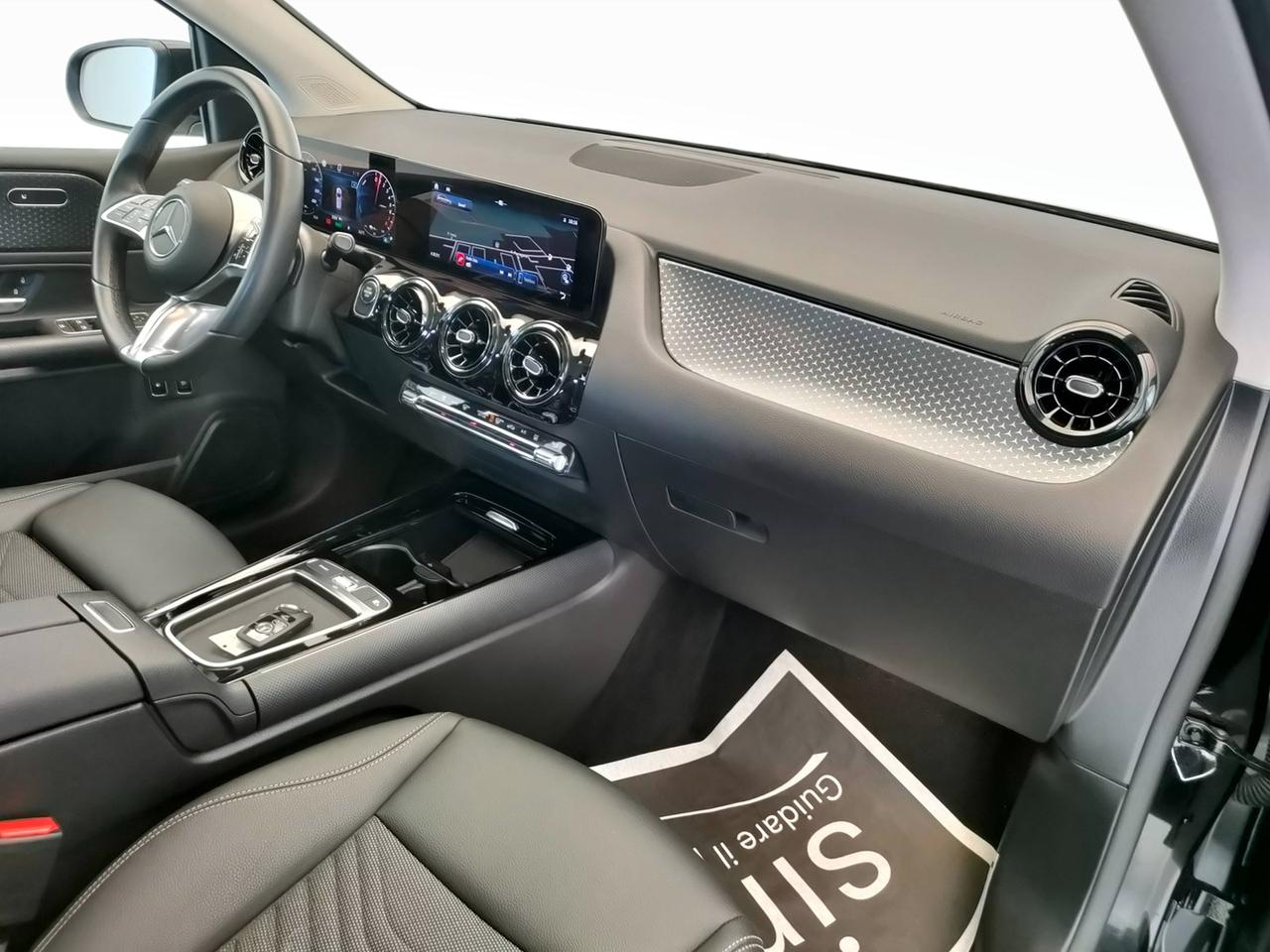 Mercedes-Benz Classe B - W247 2023 - B 250 e phev Advanced auto