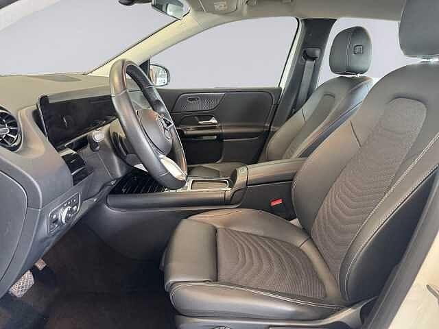 Mercedes-Benz B 180 B 180 Automatic Progressive Advanced