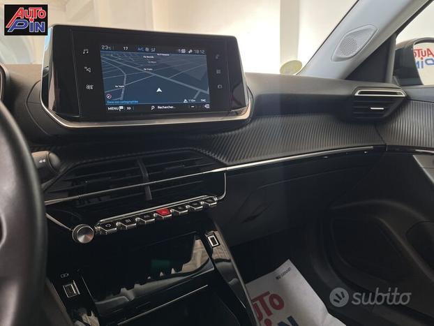 Peugeot 2008 BlueHDi 130 S&S EAT8 Allure