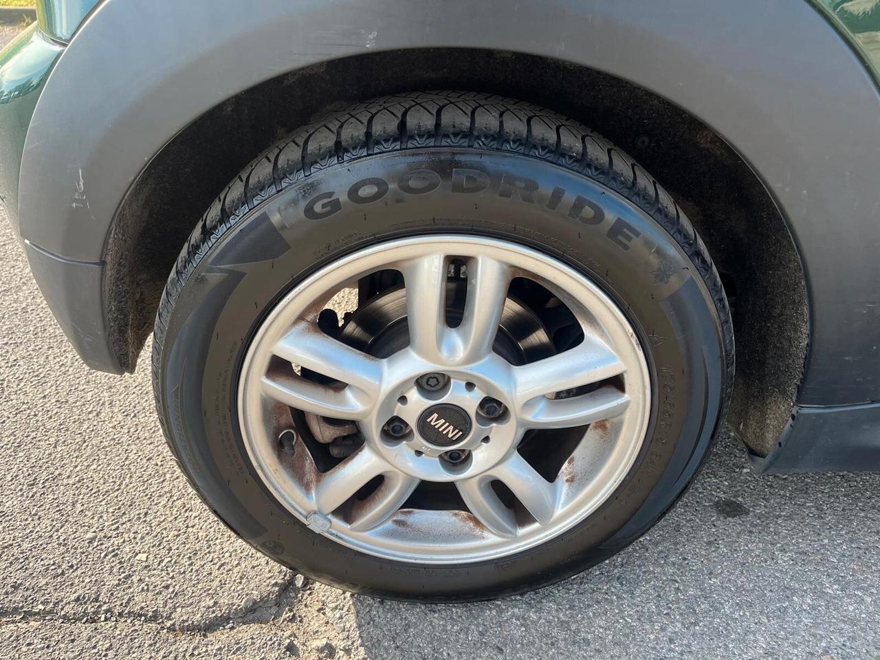 Mini 1.6 16V One (72kW)