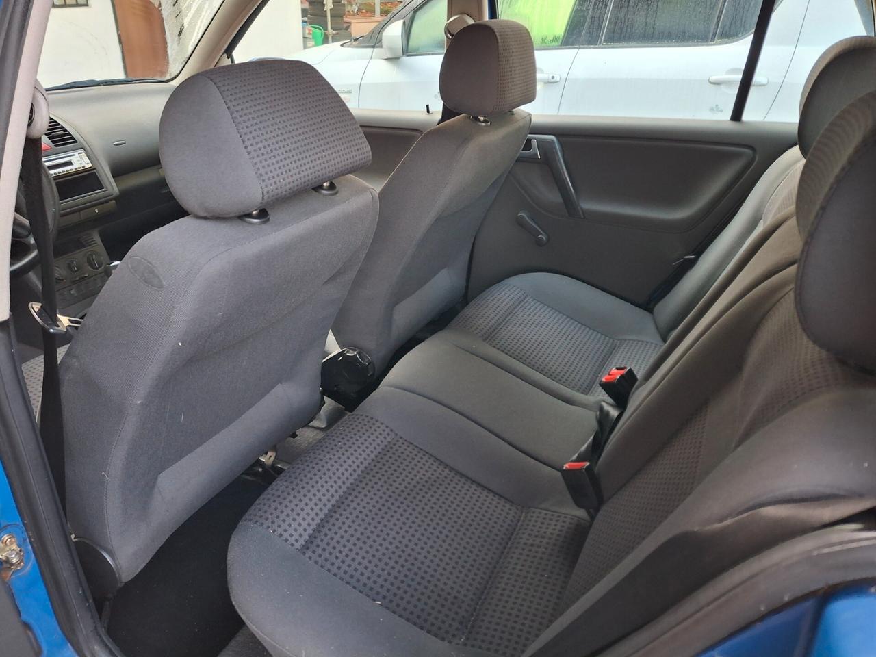 Volkswagen Polo 1.4 cat 5 porte Comfortline euro 4 km.106.00