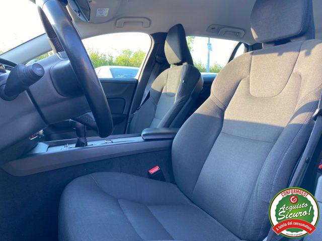 VOLVO V60 D3 Business Plus