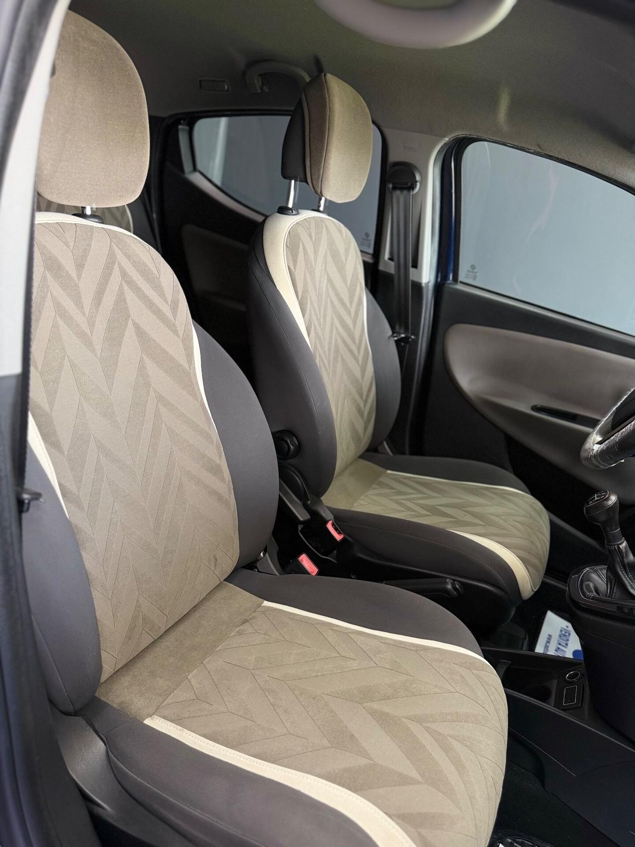 Lancia Ypsilon 1.3 Multijet 95cv 11/2015 Full Optional