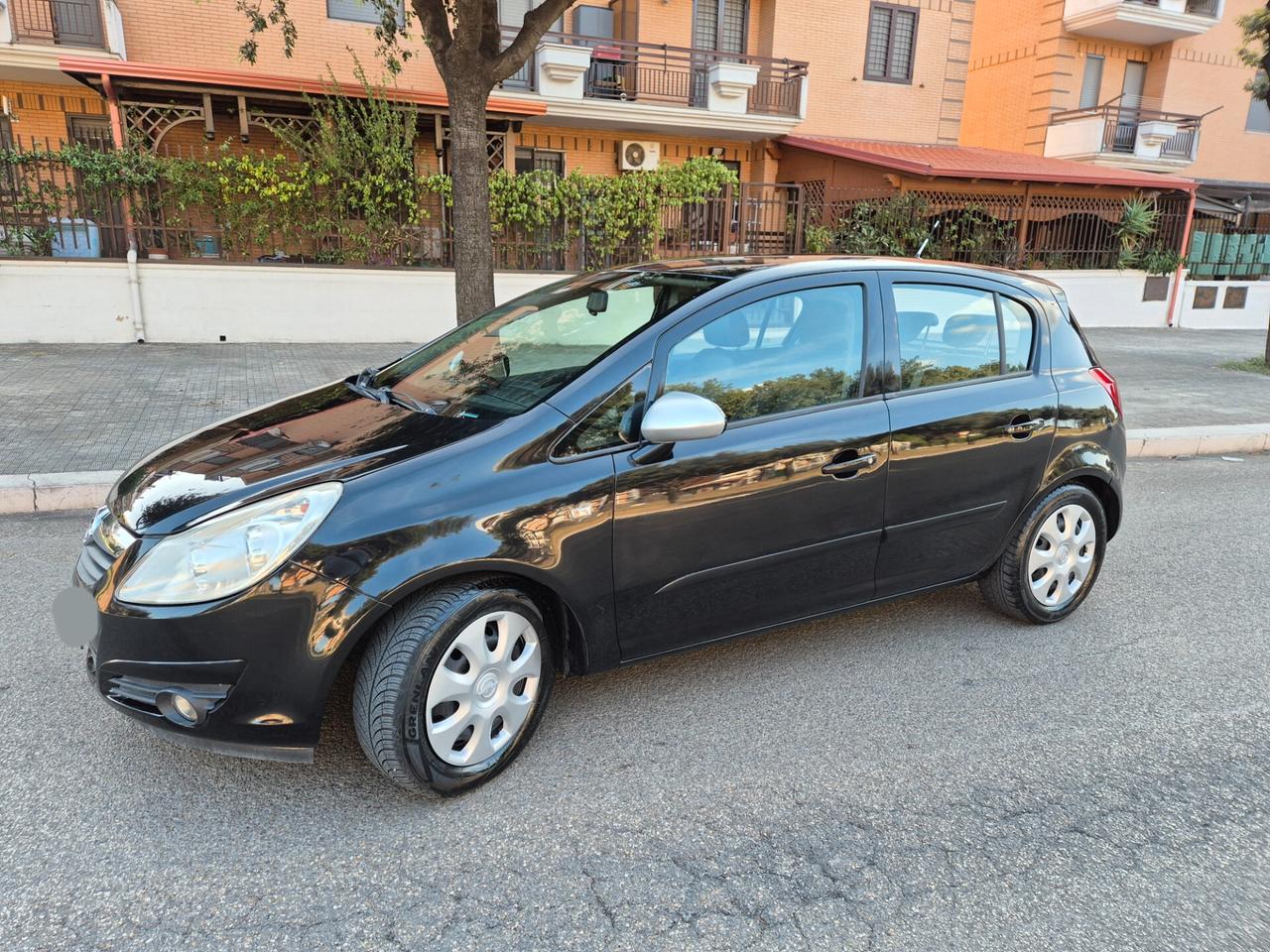 Opel Corsa 1.2 gpl anno 08