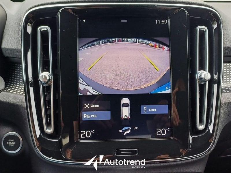 Volvo XC40 D3 150 CV AWD Automatica NAVI LED R-design