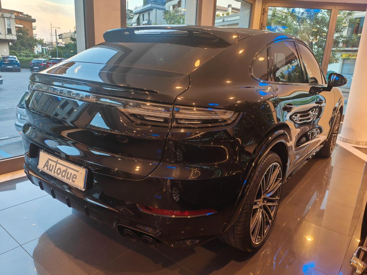 Porsche Cayenne Coupé 3.0 V6 S 440cv