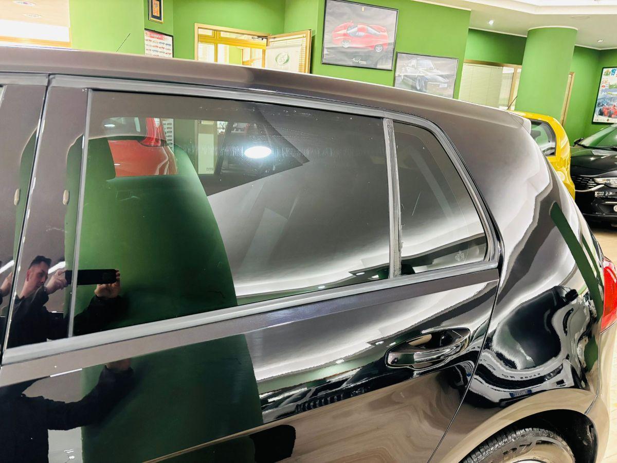 Volkswagen Golf VII 1.6 TDI 105cv Bluemotion 5p Trendline