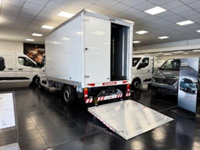 Renault Master MASTER TCS TA L3 T35 RS Blue dCi 130 EVIE BOXATO CON PORTA LATERALE 4225X2200 H2325 CON PEDANA IDRAU