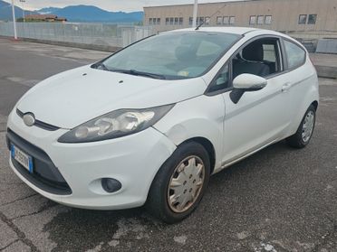 Ford Fiesta 1.2 GUIDABILE DA NEOPATENTATI