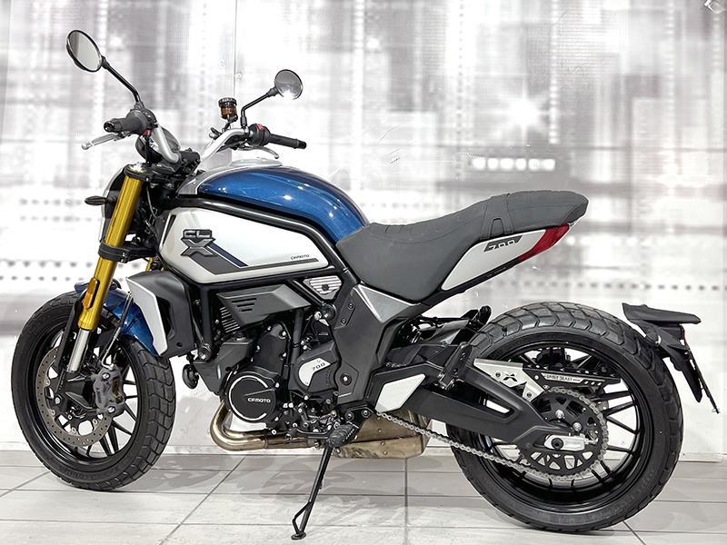 CFMoto 700 CL-X Sport