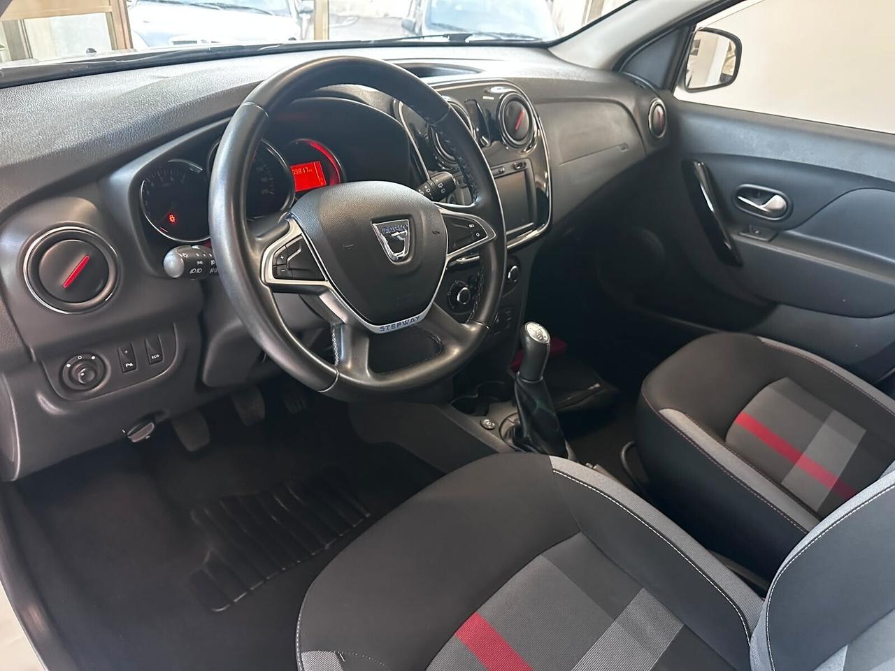 Dacia Sandero Stepway 0.9 TCe Turbo GPL 90 CV S&S Techroad