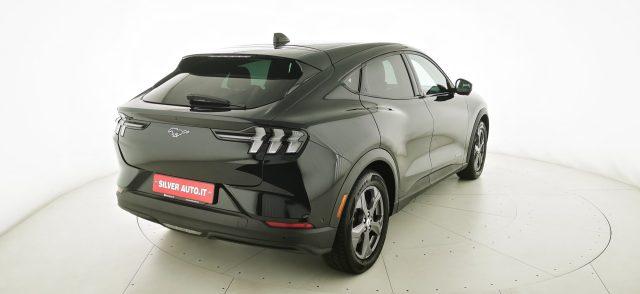 FORD Mustang Mach-E Standard Range 269 CV rwd (430 km di autonomia)